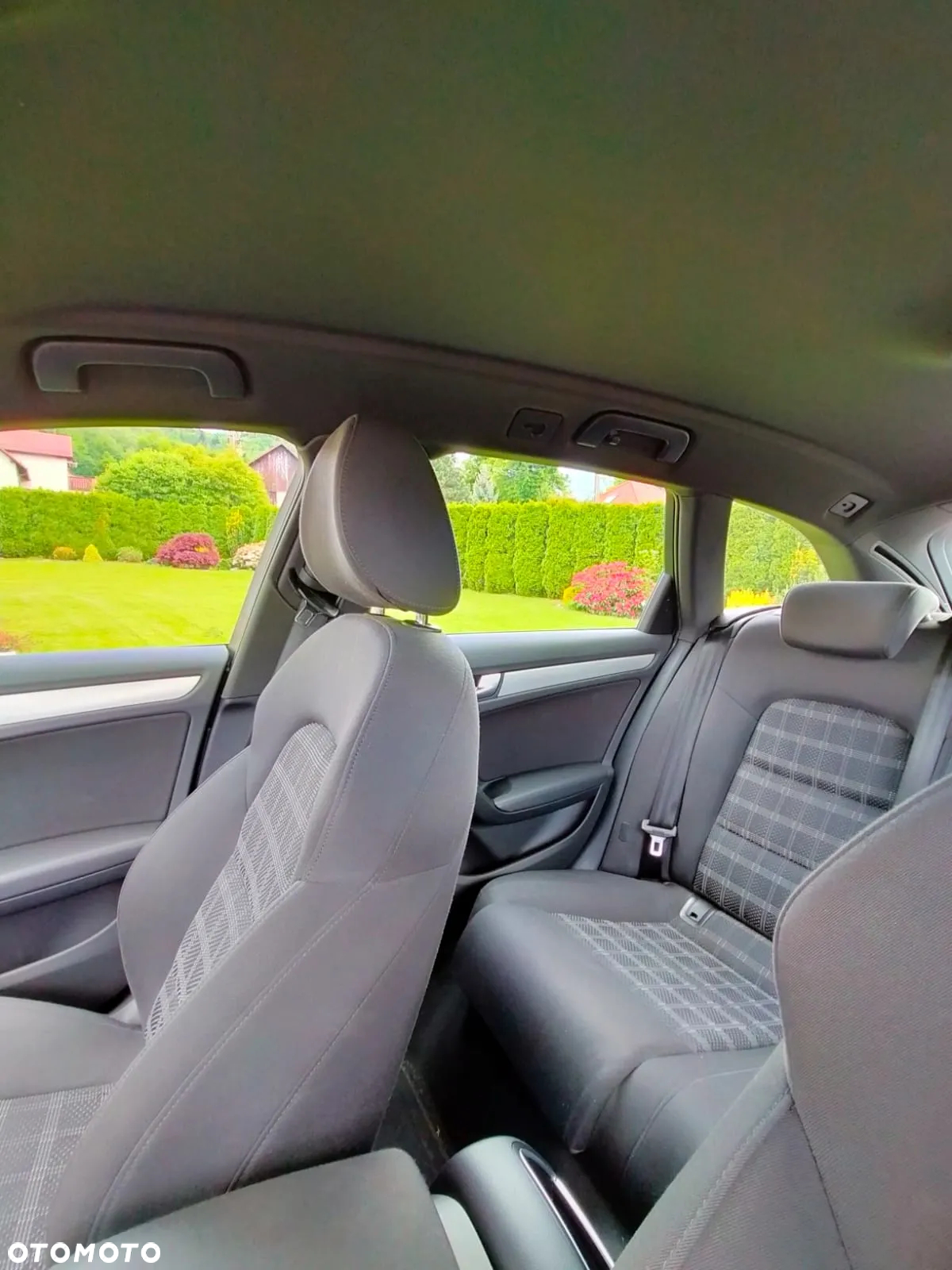 Audi A4 Avant 2.0 TDI - 9