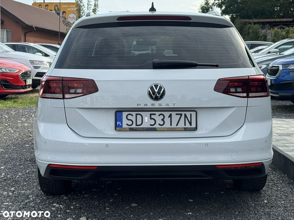 Volkswagen Passat 1.5 TSI EVO Business - 12
