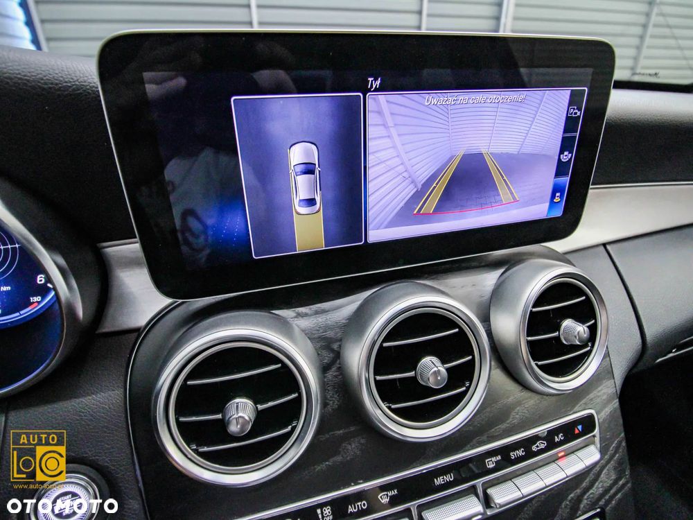 Mercedes-Benz Klasa C 220 d 4Matic 9G-TRONIC Avantgarde - 19