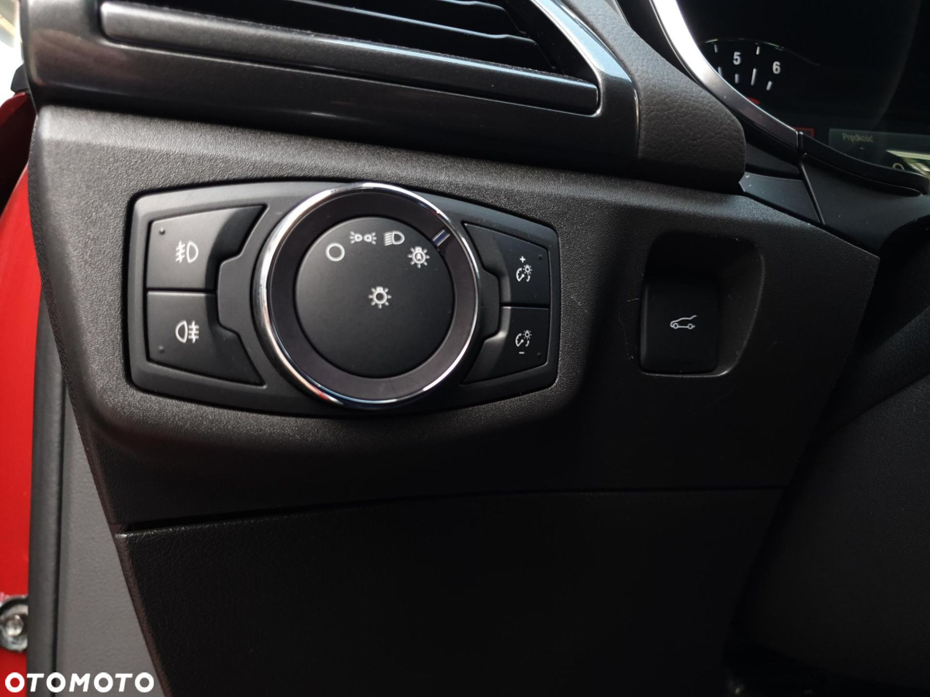 Ford Mondeo 2.0 EcoBlue Titanium - 22