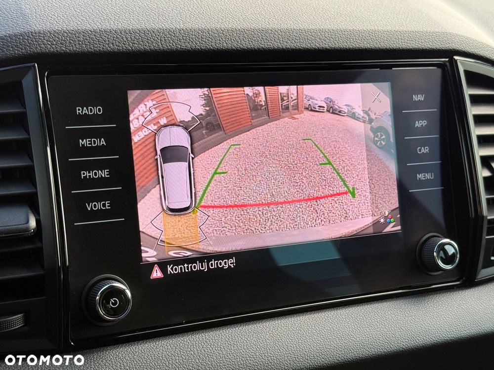 Skoda Karoq 2.0 TDI DSG Sportline - 25