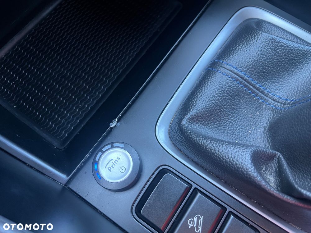 Hyundai Tucson 1.6 Turbo 2WD Navi - 18