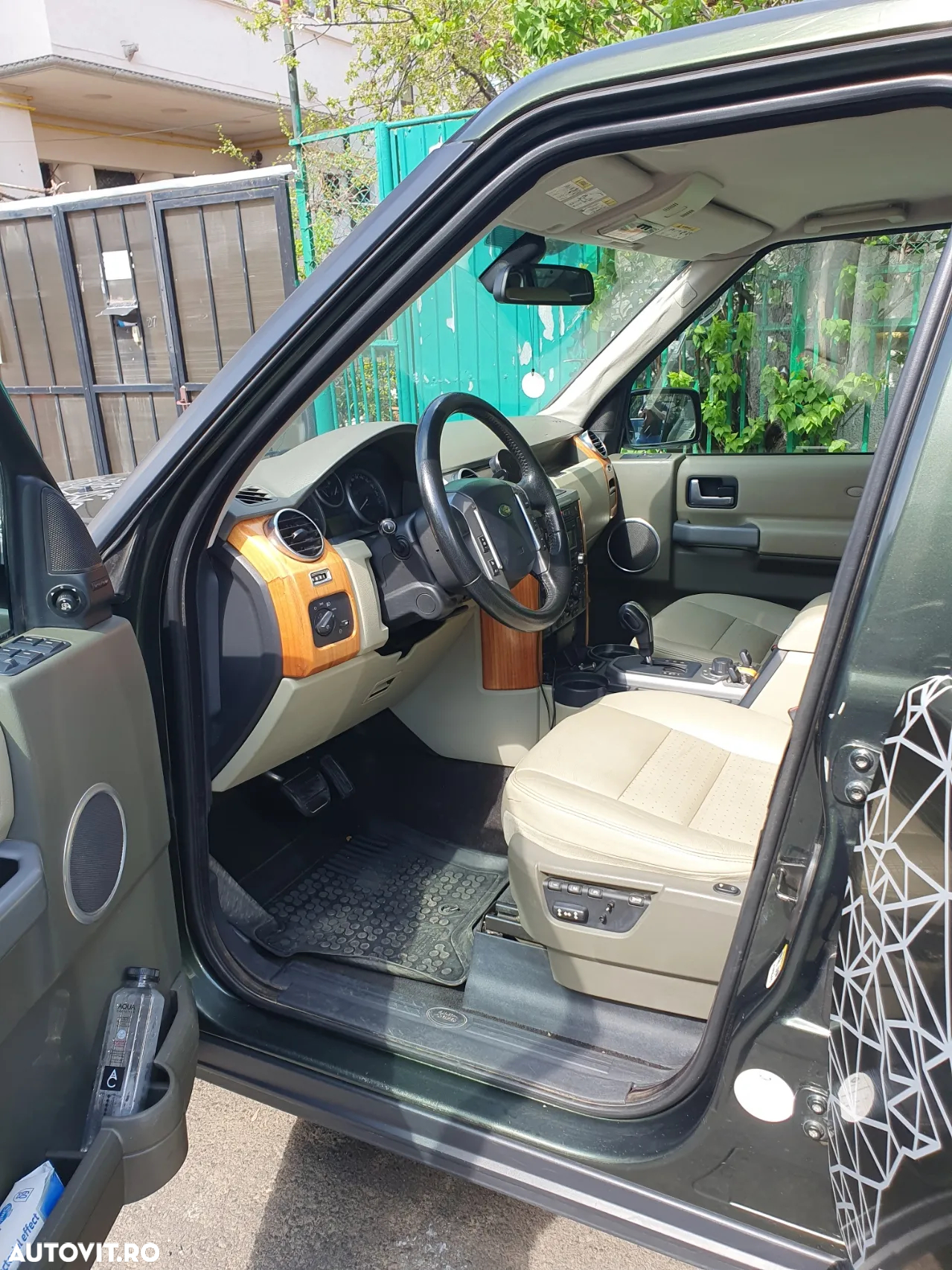 Land Rover Discovery - 7