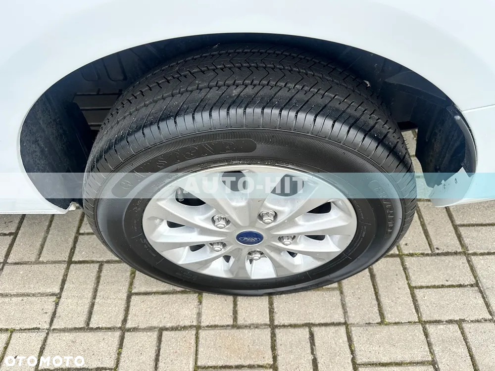 Ford Transit - 18