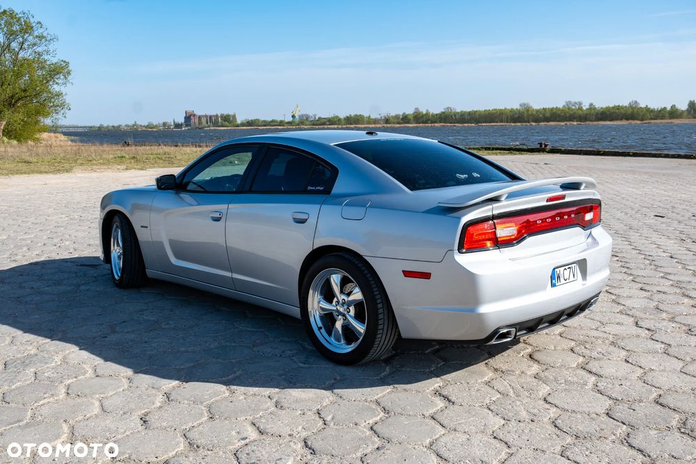 Dodge Charger - 16