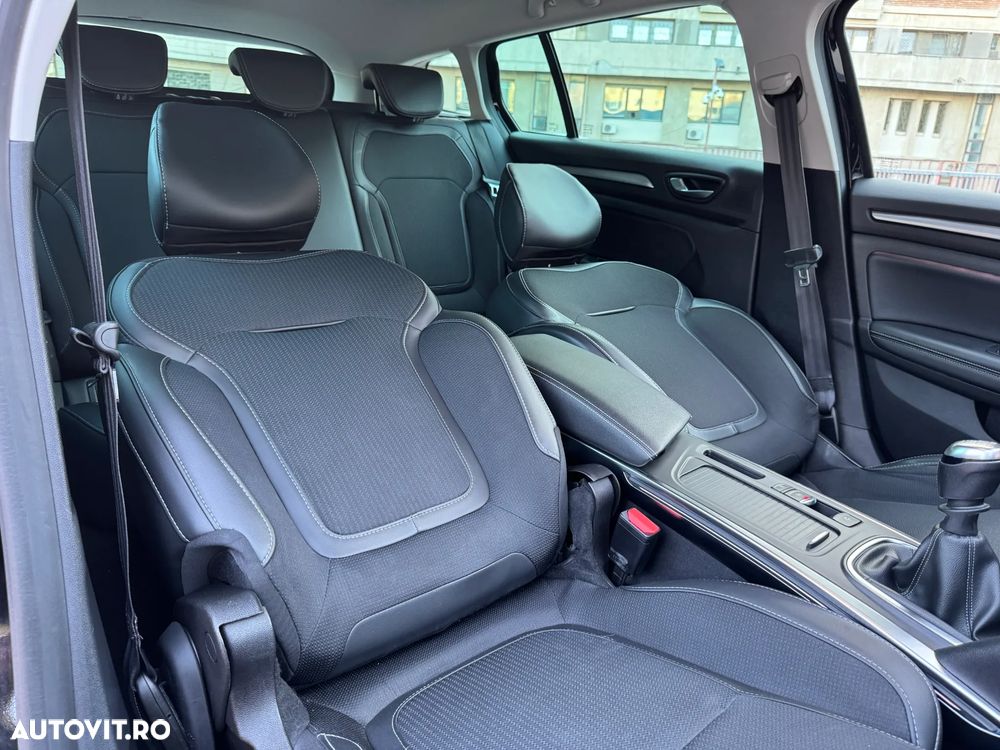 Renault Megane BLUE dCi 115 INTENS - 16