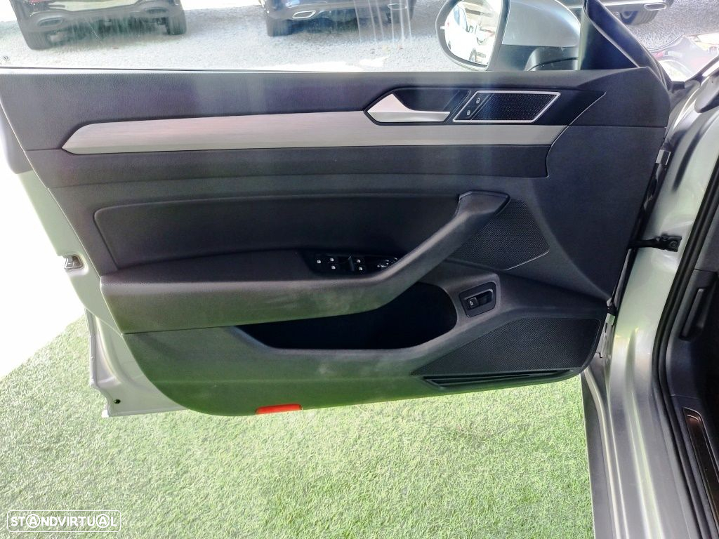 VW Arteon 2.0 TDI Elegance DSG - 33