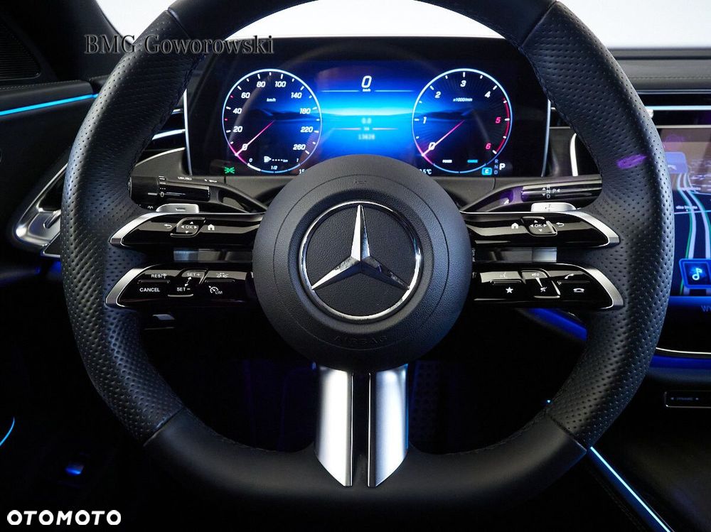 Mercedes-Benz Klasa E - 18