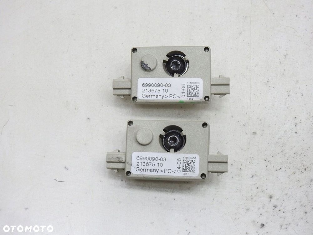 WZMACNIACZ ANTENY ANTENOWY BMW E90 6990090 - 2