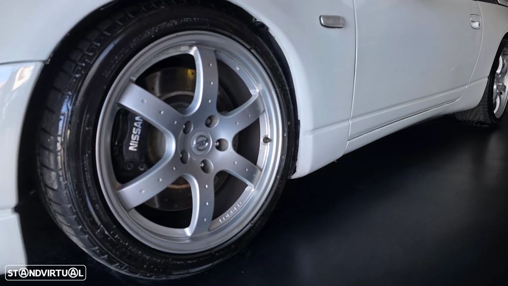 Nissan 300 ZX Biturbo - 12