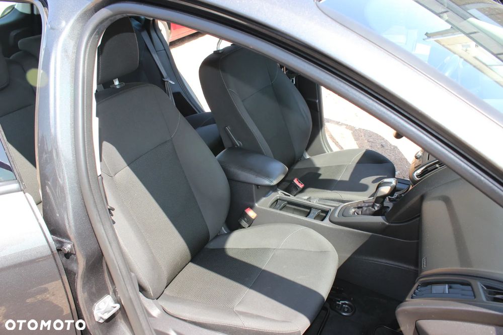 Ford Focus 1.0 EcoBoost Gold X ASS PowerShift - 19