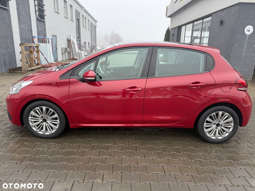 Peugeot 208 Blue-HDi 100 Stop&Start Style - 2