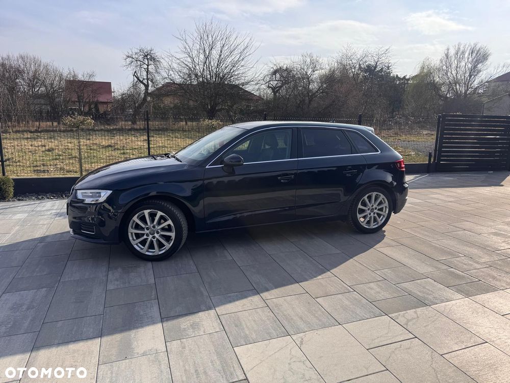 Audi A3 Sportback - 10