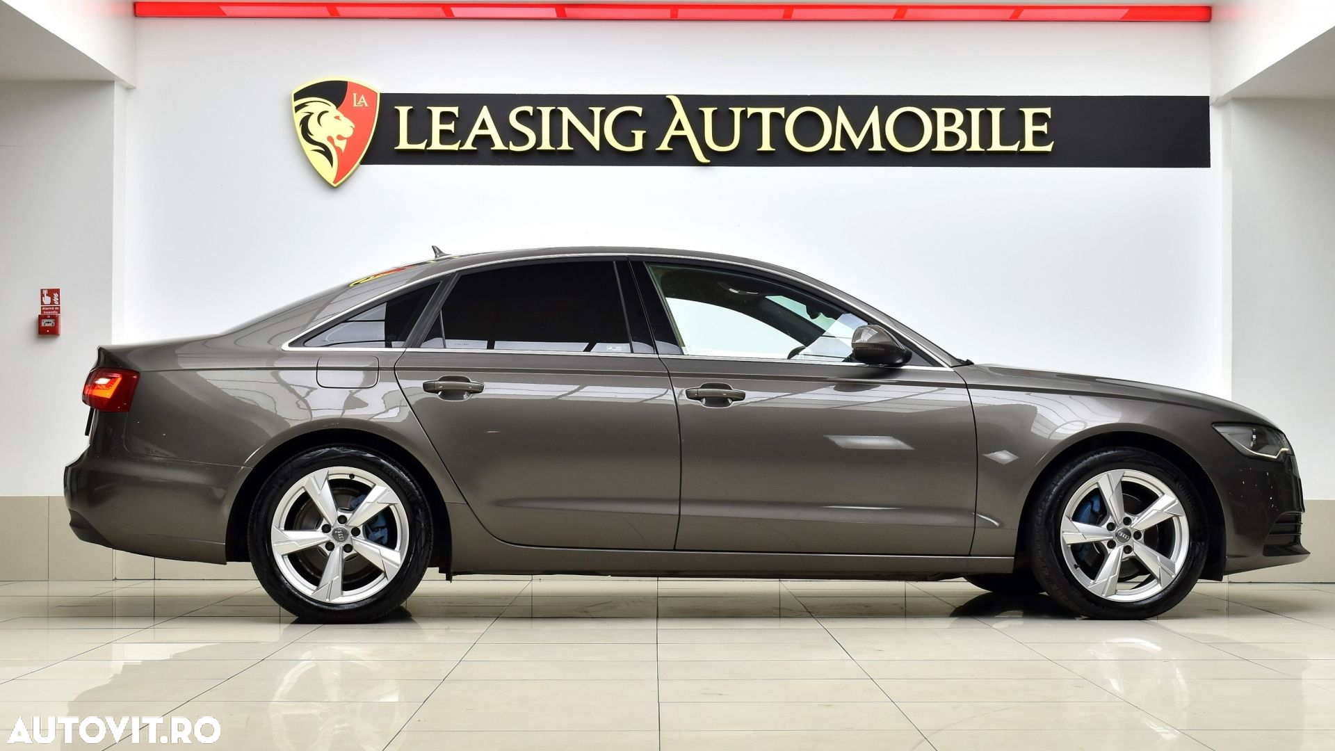 Audi A6 - 6