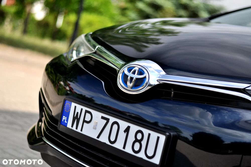 Toyota Auris 1.8 HSD Sol - 10