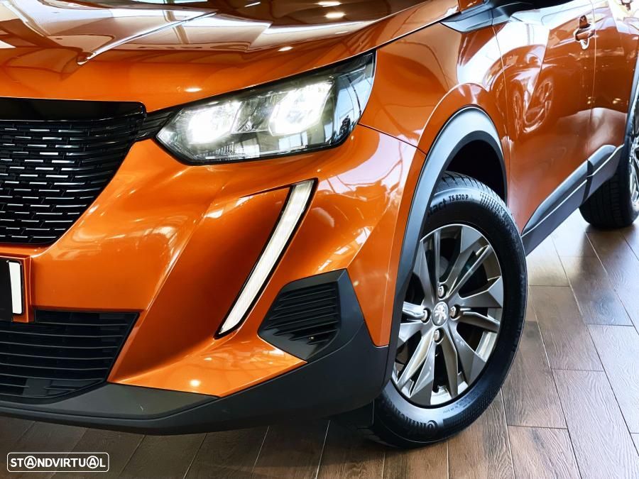 Peugeot 2008 1.2 PureTech Active Pack EAT8 - 6