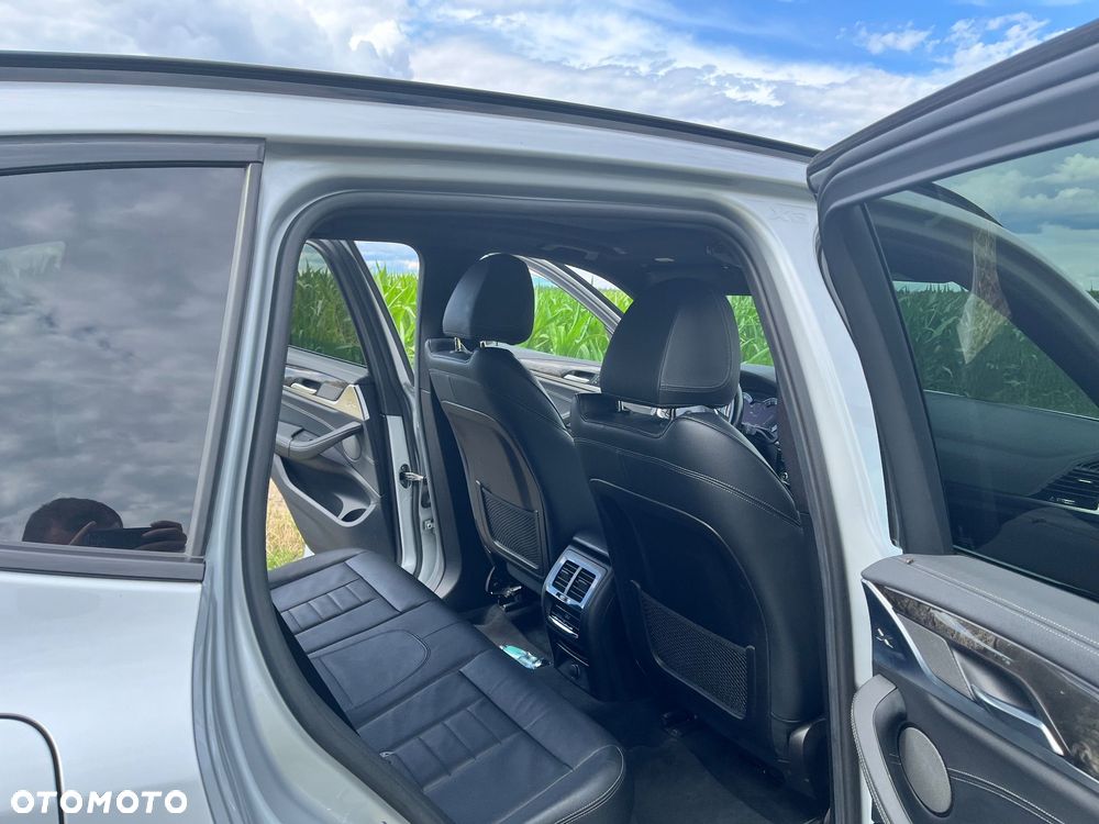 BMW X3 - 18