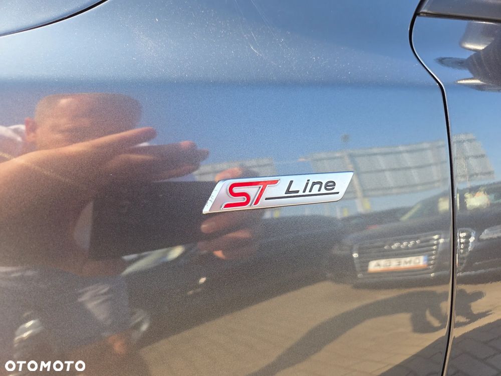 Ford Focus 1.0 EcoBoost Hybrid ST-LINE - 7