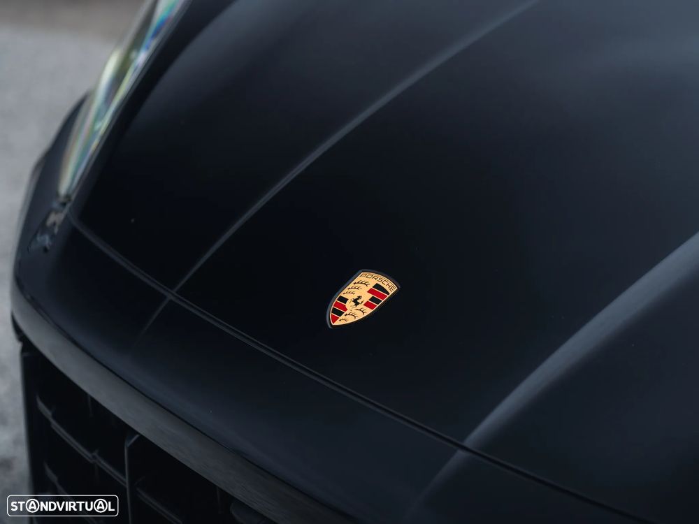 Porsche Cayenne Coupé E-Hybrid - 32