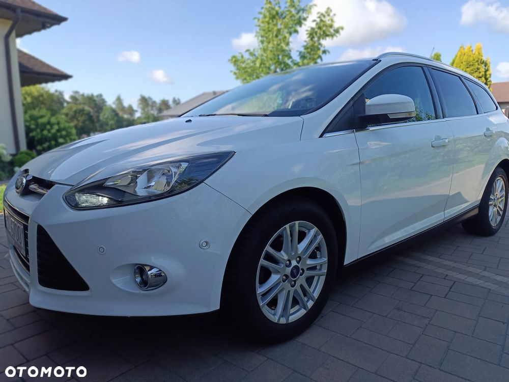 Ford Focus 1.0 EcoBoost Titanium - 24