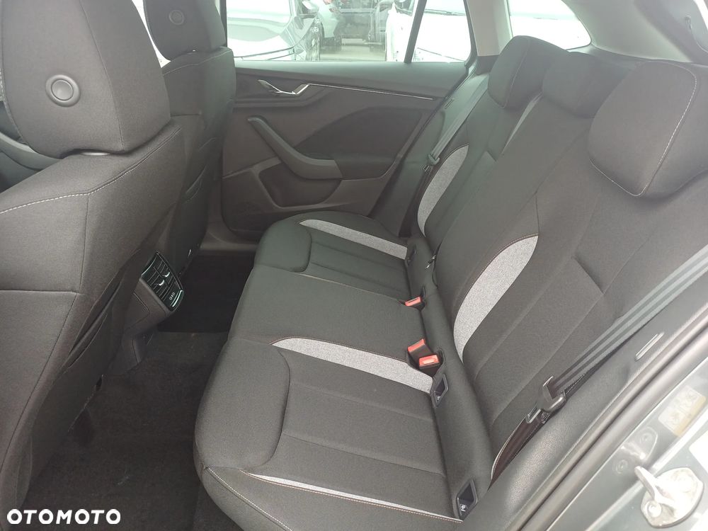 Skoda Scala 1.5 TSI Drive DSG - 23