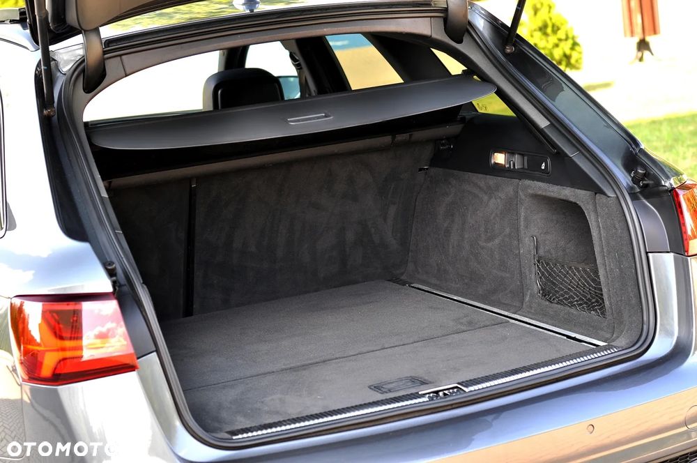 Audi A6 Avant 2.0 TDI Ultra S tronic - 13