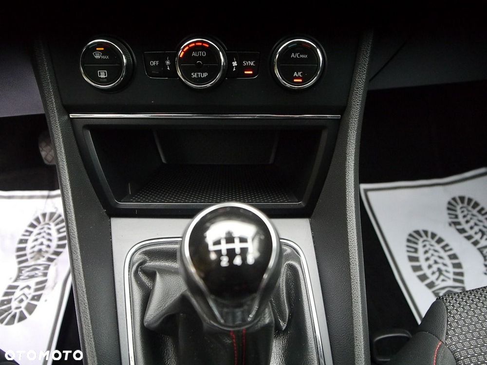 Seat Leon - 25