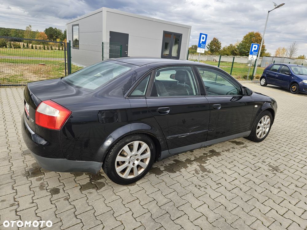 Audi A4 2002 photo 4