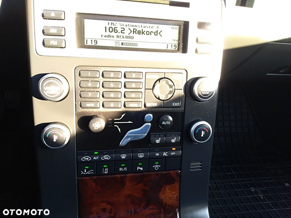 Volvo S80 D5 Momentum - 8