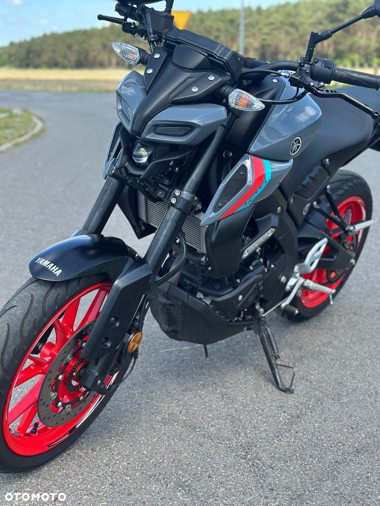 Yamaha MT - 1