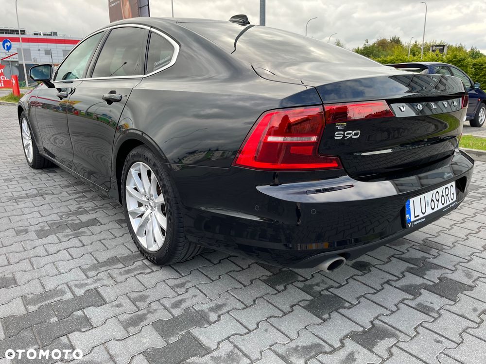 Volvo S90 D4 AWD Geartronic Momentum - 29