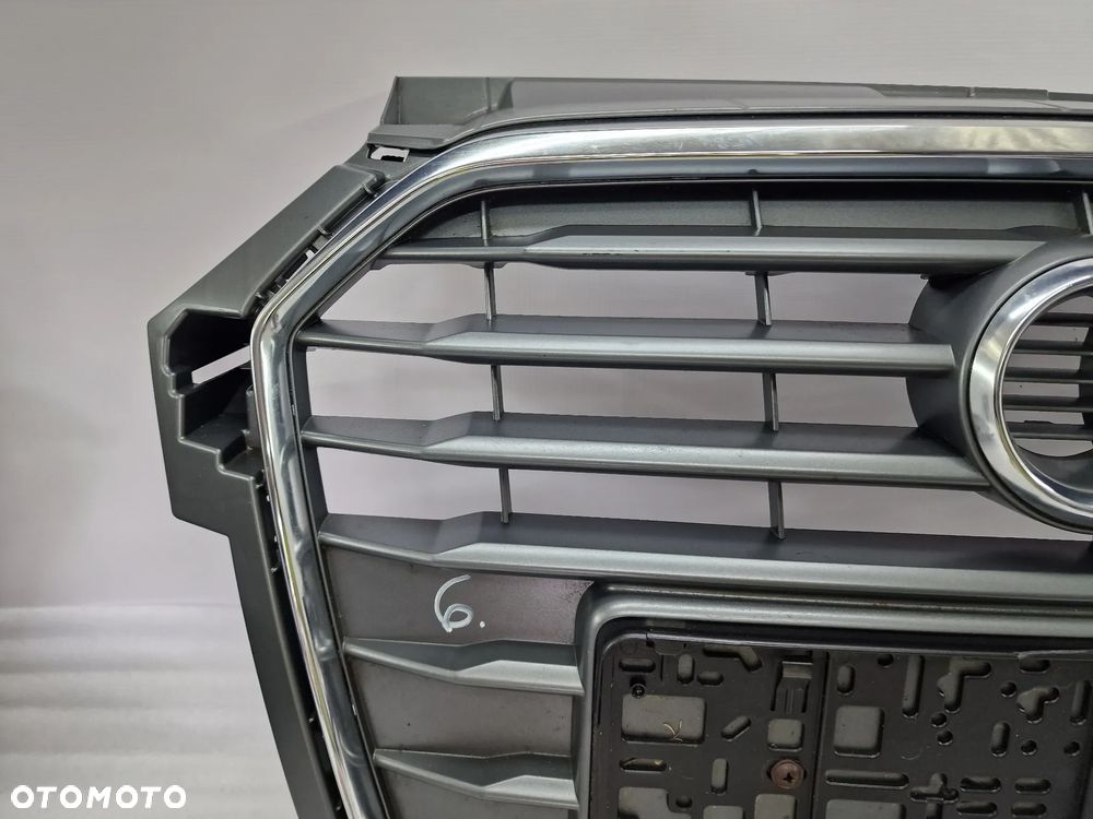 AUDI A1 LIFT 8XA 14- ATRAPA / GRILL PRZEDNI PRZÓD , NR 8XA853651B / 8XA853651C , NR AUKCJI GR6 - 2