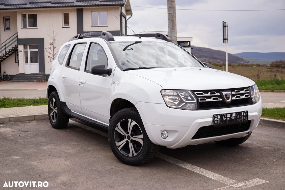 Dacia Duster dCi 110 FAP 4x4 Laureate - 1
