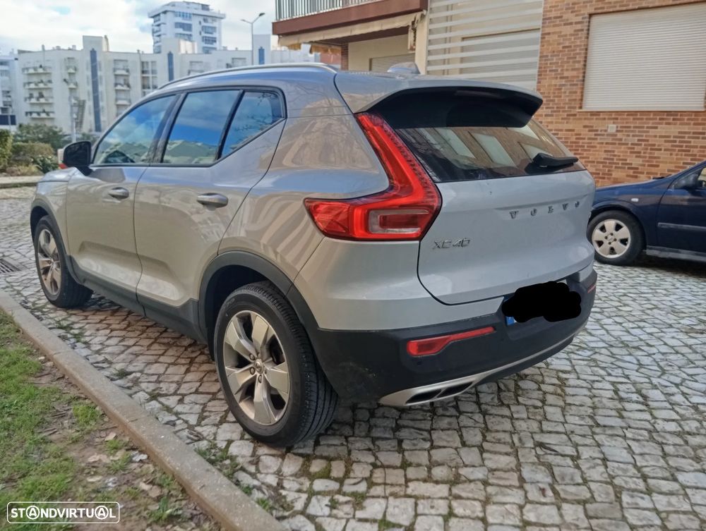 Volvo XC 40 1.5 T3 Momentum - 3