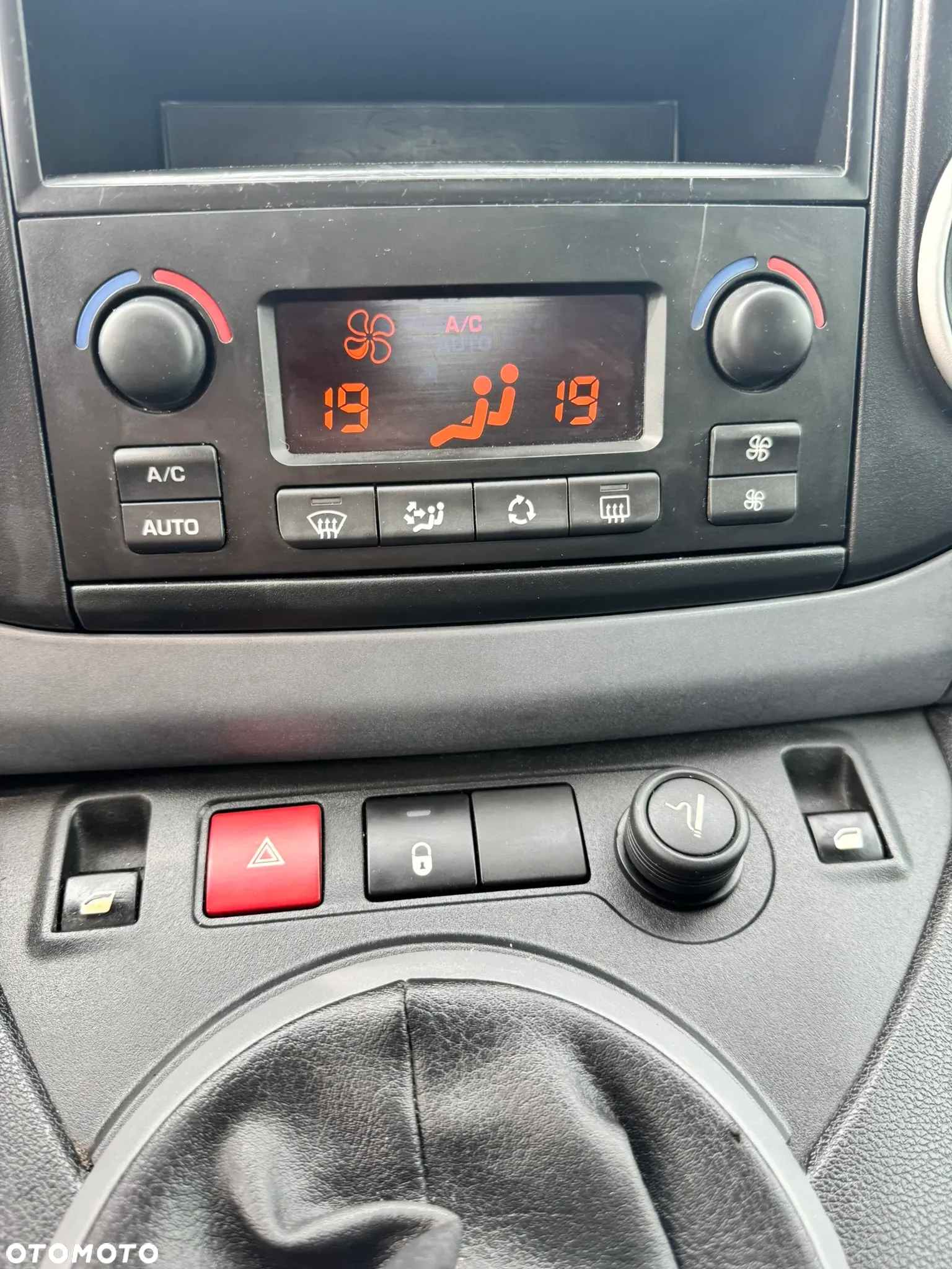 Citroën Berlingo II 1.6 HDi Multispace - 19