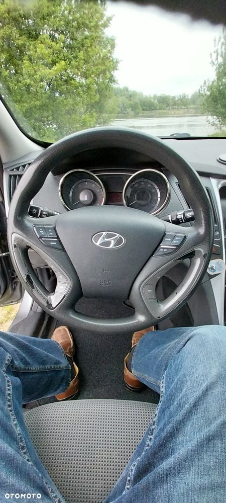 Hyundai Sonata - 7