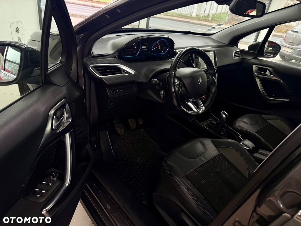 Peugeot 2008 PureTech 110 Stop&Start Allure - 26