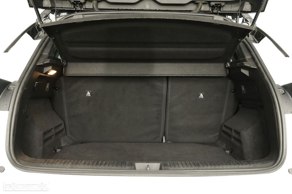 Renault Austral 1.2 E-Tech Techno Espirit - 24