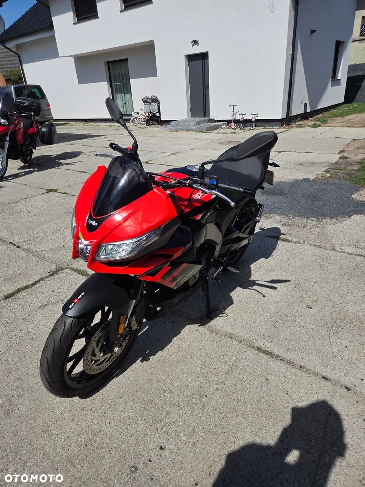 Aprilia Tuono - 4
