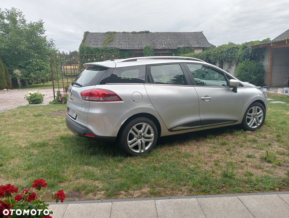 Renault Clio (Energy) dCi 90 Start & Stop INTENS - 8
