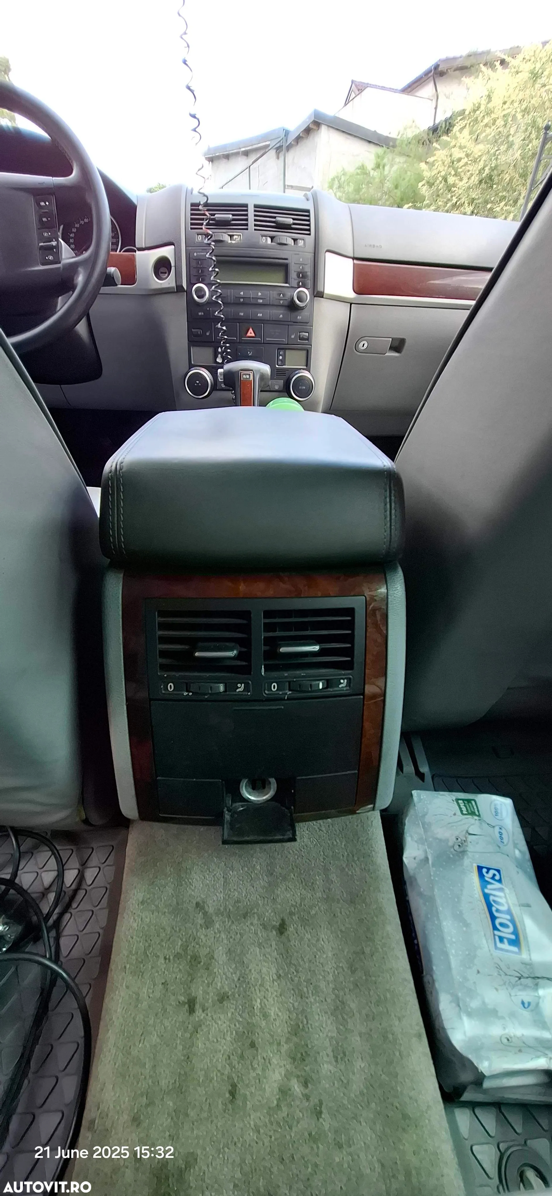Volkswagen Touareg 2.5 TDI R5 Aut. - 29