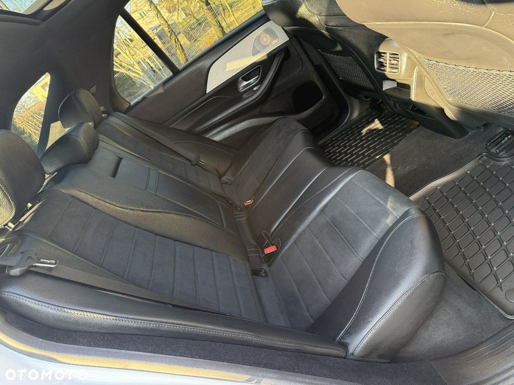 Mercedes-Benz GLE - 15