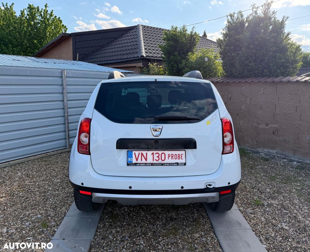 Dacia Duster 1.6 16V 4x4 Prestige - 5
