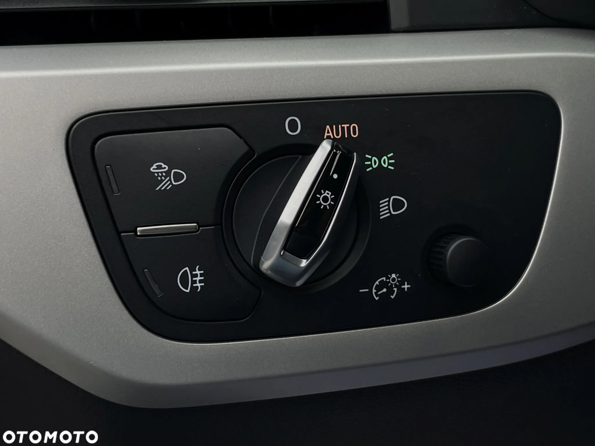 Audi A4 ver-2-0-tfsi-ultra - 30