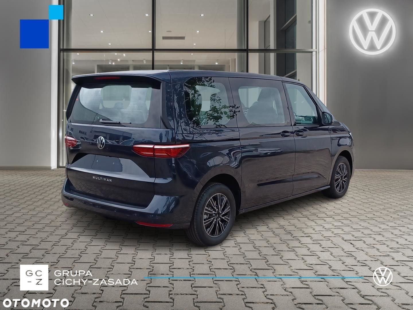Volkswagen Multivan - 5
