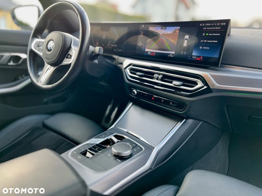 BMW Seria 3 320d xDrive M Sport sport - 28