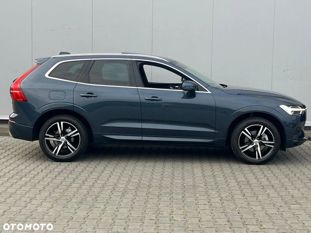 Volvo XC 60 D5 AWD Momentum - 14