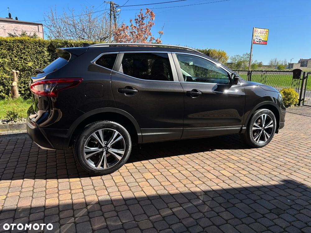 Nissan Qashqai 1.3 DIG-T DCT TEKNA+ - 2