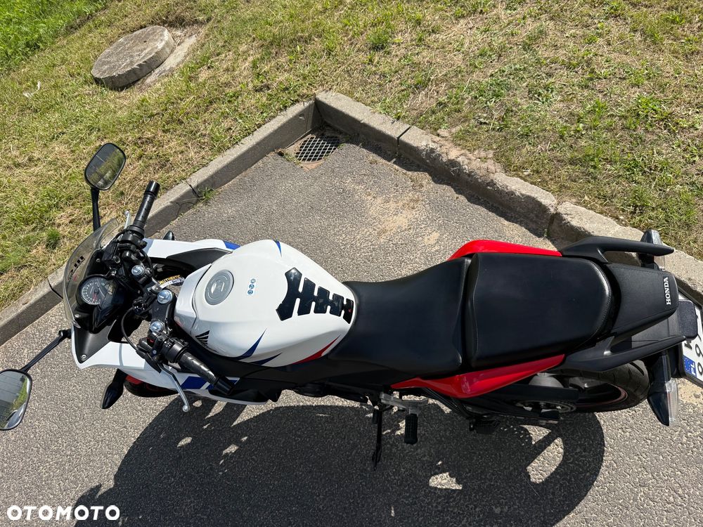 Honda CBR - 9