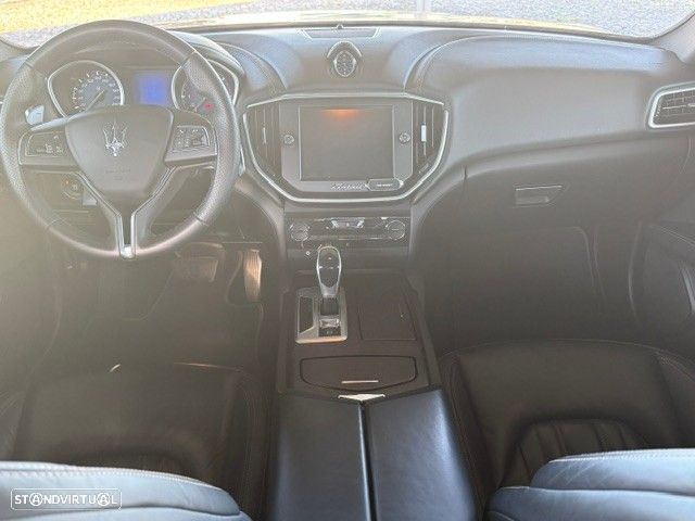 Maserati Ghibli 3.0 V6 - 16